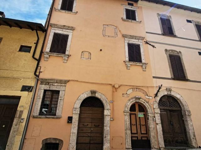 Appartamento in vendita a Leonessa, Lazio