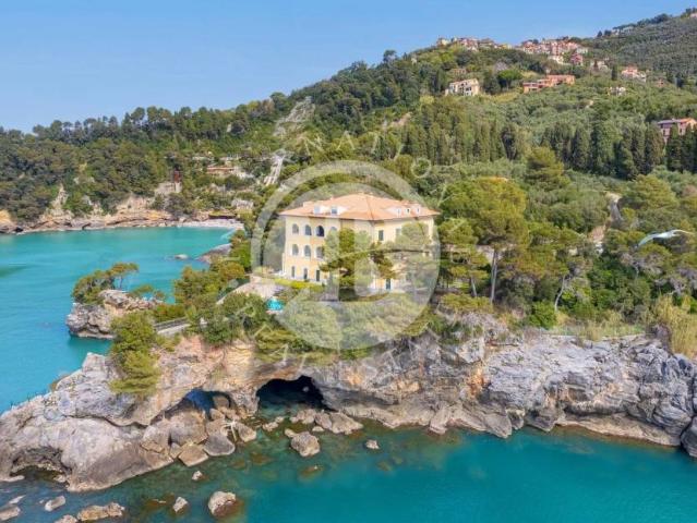 Appartamento in vendita a Levanto, Liguria