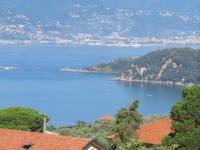 Appartamento in vendita a La Serra, Lerici