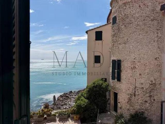 Appartamento in vendita a Portesone, Lerici