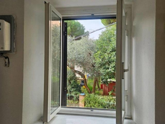 Appartamento in vendita a Carbognano, Lerici