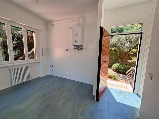 Appartamento in vendita a La Serra, Lerici