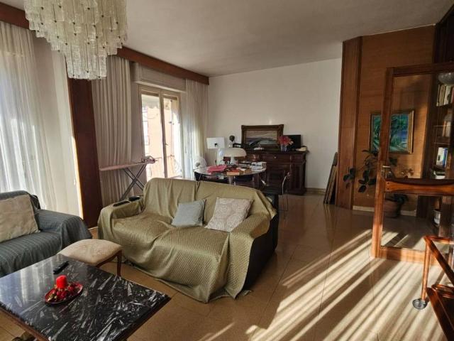 Appartamento in vendita a Barcola, Lerici