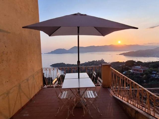 Appartamento in vendita a La Serra, Lerici