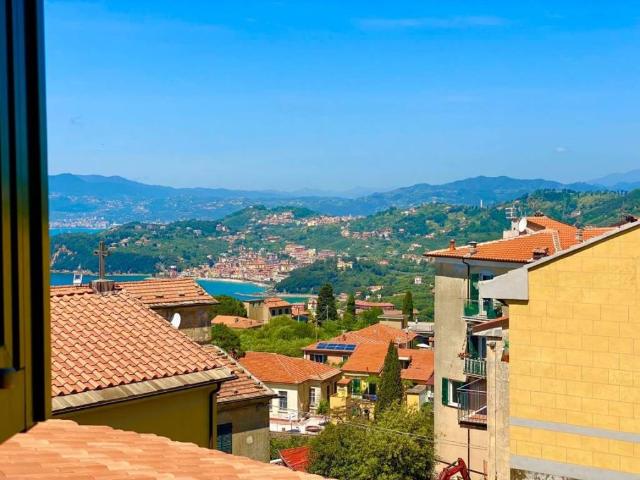 Appartamento in vendita a La Serra, Lerici