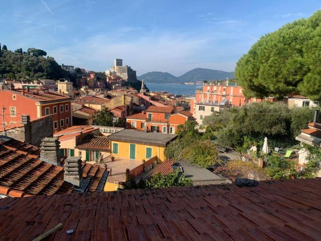 Appartamento in vendita a La Serra, Lerici