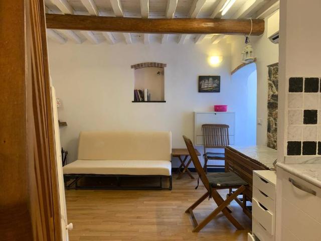 Appartamento in vendita a Carbognano, Lerici