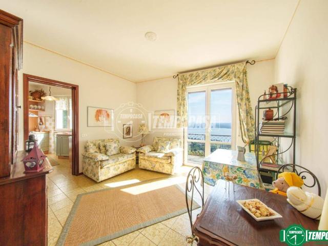 Appartamento in vendita a Villa Lesa, Lesa