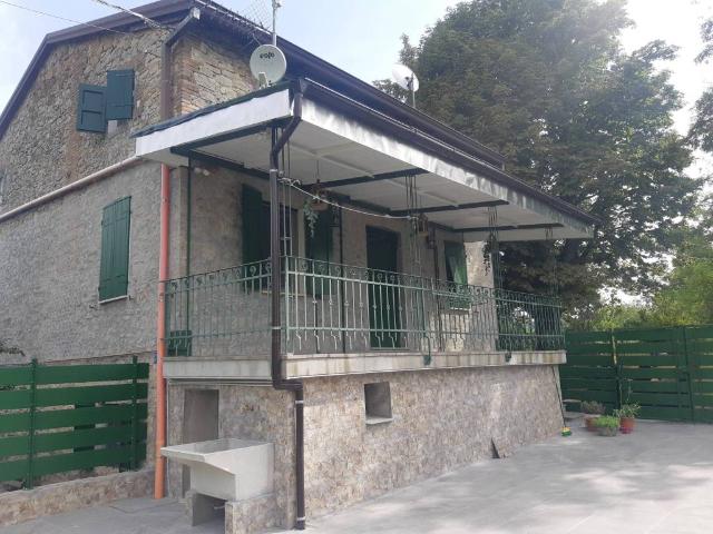 Appartamento in vendita a Neviano Degli Arduini, Reggio Emilia
