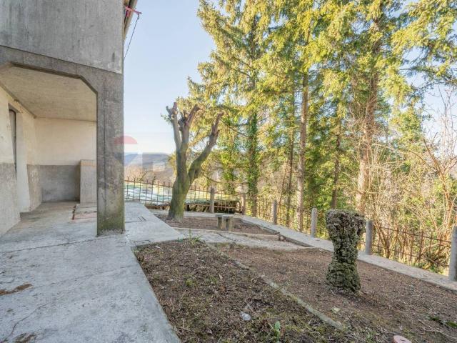 Appartamento in vendita a Lesignano De' Bagni, Reggio Emilia