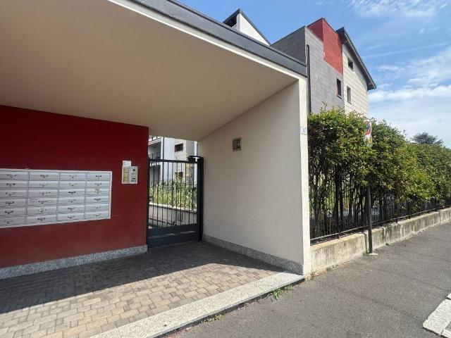 Appartamento in vendita a Peregallo, Lesmo
