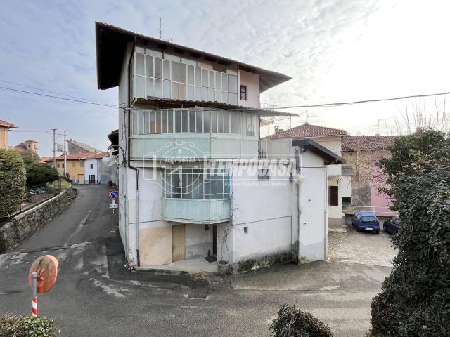 Villa Indipendente in vendita a Piemonte, Biella