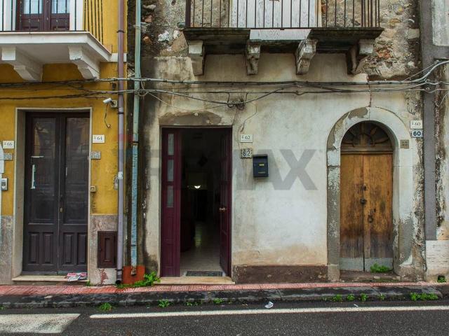 Appartamento in vendita a Letojanni, Sicilia
