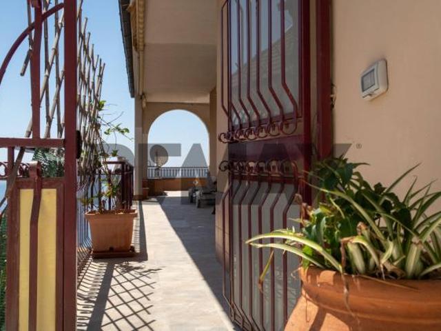 Appartamento in vendita a Letojanni, Sicilia
