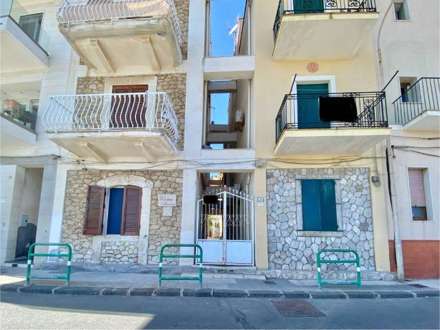 Appartamento in vendita a Letojanni, Sicilia