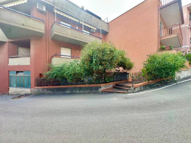 Appartamento in vendita a Letojanni, Messina