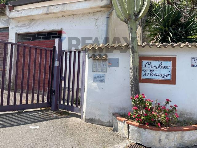 Appartamento in vendita a Letojanni, Sicilia