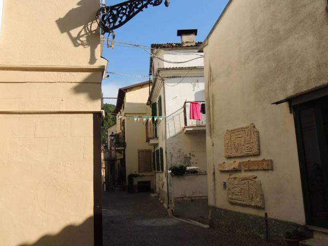 Appartamento in vendita a Lettomanoppello, Pescara