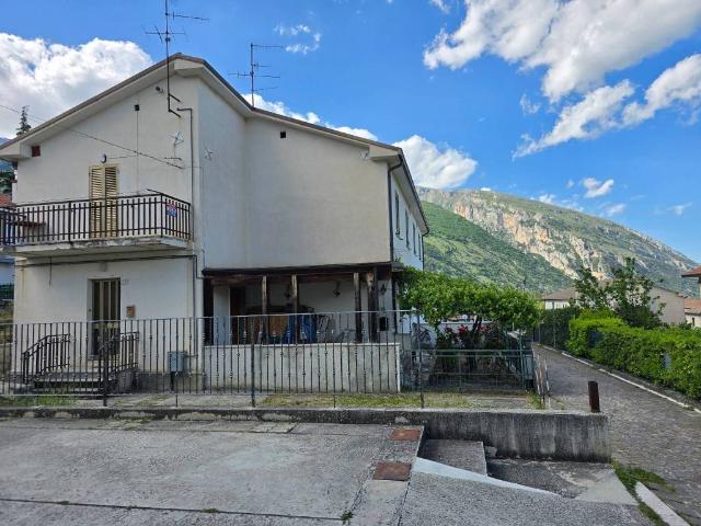 Appartamento in vendita a Lettopalena, Abruzzo