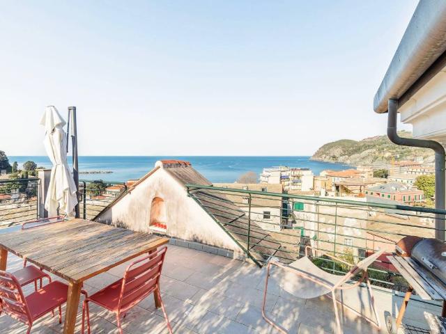 Appartamento in vendita a Levanto, Liguria