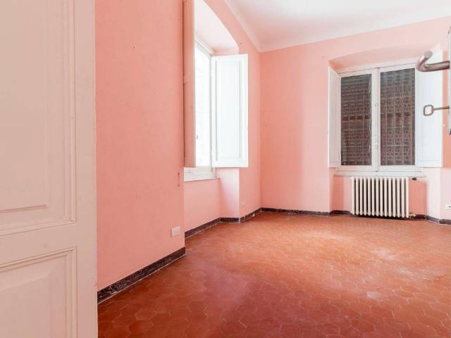 Appartamento in vendita a Levanto, La Spezia