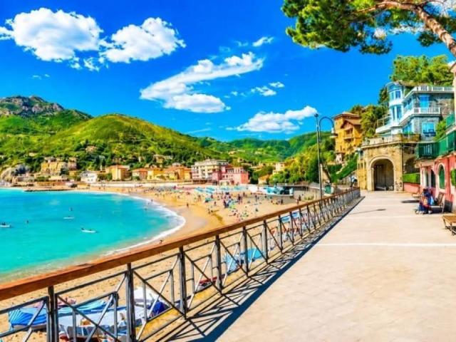 Appartamento in vendita a Levanto, La Spezia