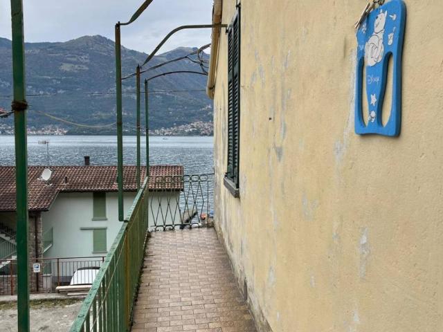 Appartamento in vendita a Chiesa, Lezzeno