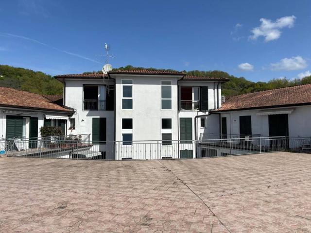 Appartamento in vendita a Unione di comuni Montana Lunigiana, Licciana Nardi