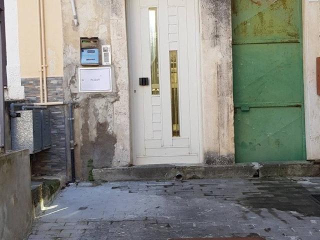 Appartamento in vendita a Licodia Eubea, Sicilia