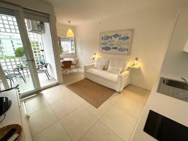 Appartamento in vendita a Lignano City, Lignano Pineta