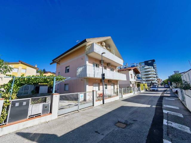 Appartamento in vendita a Lignano Sabbiadoro / Lignan, Udine / Udin / Videm