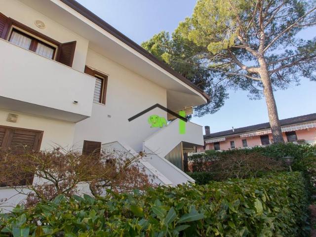 Appartamento in vendita a Lignano Pineta