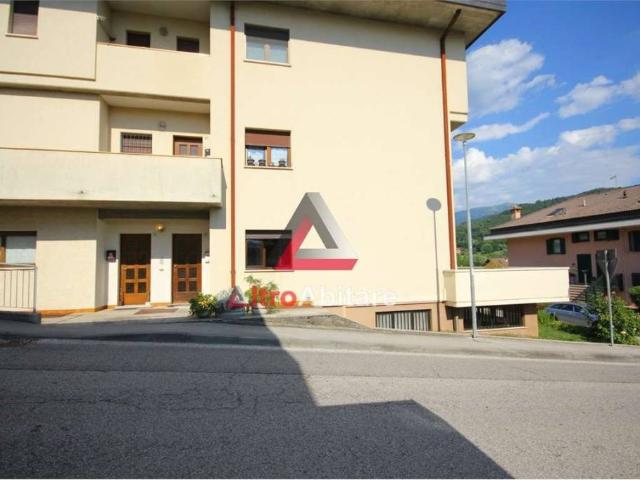 Appartamento in vendita a Limana, Veneto