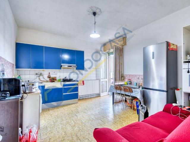Appartamento in vendita a Limbiate, Lombardia
