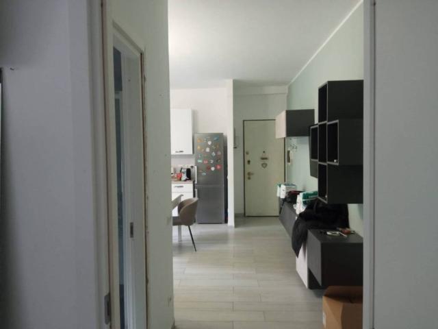 Appartamento in vendita a Limbiate, Lombardia