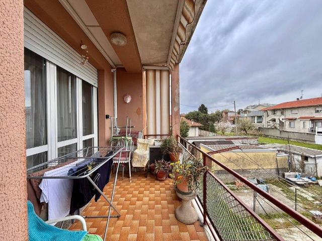 Appartamento in vendita a Limbiate, Lombardia