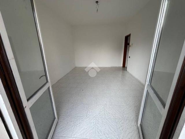 Appartamento in vendita a Limbiate, Lombardia
