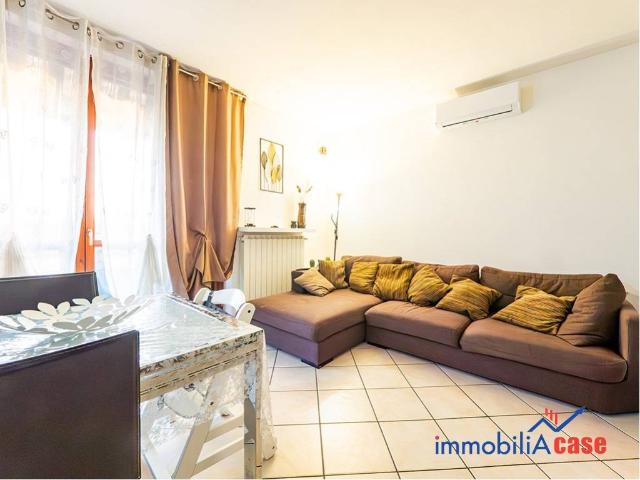 Appartamento in vendita a Villaggio del Sole, Limbiate