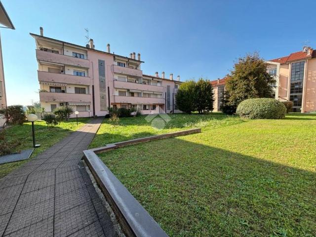 Appartamento in vendita a Pinzano, Limbiate