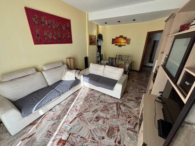 Appartamento in vendita a Villaggio del Sole, Limbiate