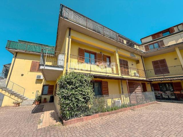 Appartamento in vendita a Limido Comasco, Lombardia