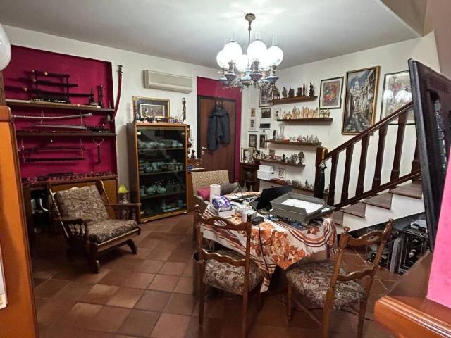 Appartamento in vendita a Valle Salimbene, Lombardia