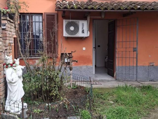 Appartamento in vendita a Linarolo, Lombardia