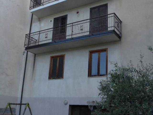 Appartamento in vendita a Lioni, Campania