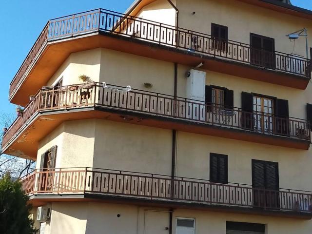 Appartamento in vendita a Lioni, Campania