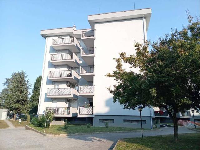 Appartamento in vendita a Liscate, Lombardia