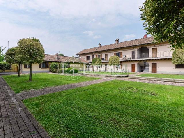 Appartamento in vendita a Liscate, Lombardia
