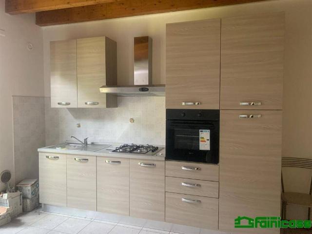 Appartamento in vendita a Liscate, Lombardia