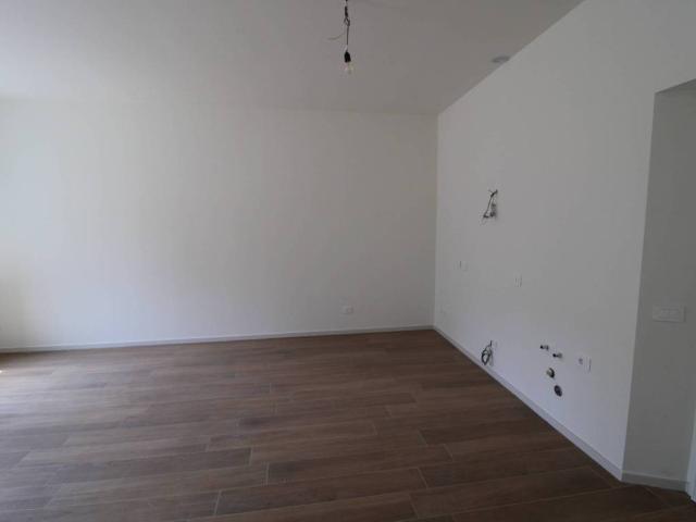 Appartamento in vendita a Lissone, Lombardia