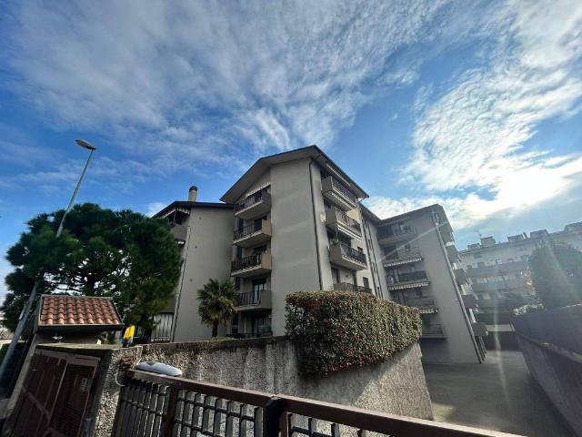 Appartamento in vendita a Lissone, Lombardia